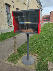 Délivrez - Boite à livres (Saint-Omer, France)