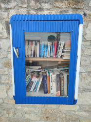 Délivrez - Boite à livres (Ville-en-Tardenois, France)