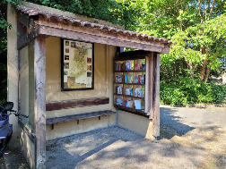 Délivrez - Boite à livres (Saint-Généroux, France)