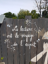 Délivrez - Boite à livres (Gurgy, France)