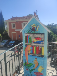 Délivrez - Boite à livres (Èze, France)
