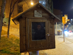 Délivrez - Boite à livres (Manresa, Espanya)