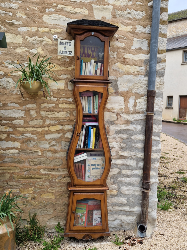 Délivrez - Boite à livres (Vermenton, France)