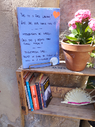 Délivrez - Boite à livres (Barcelona, Espagne)