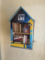 Délivrez - Boite à livres (Milhaud, France)