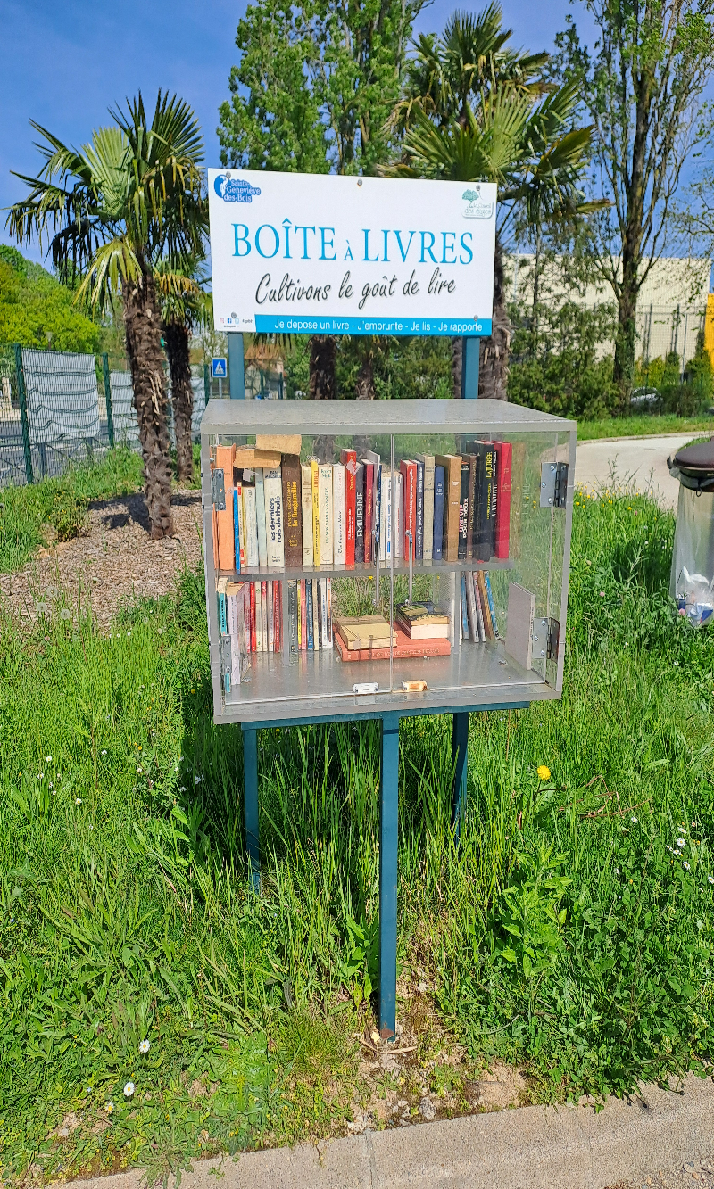 Délivrez - Boite à livres (Sainte-Geneviève-des-Bois, France)