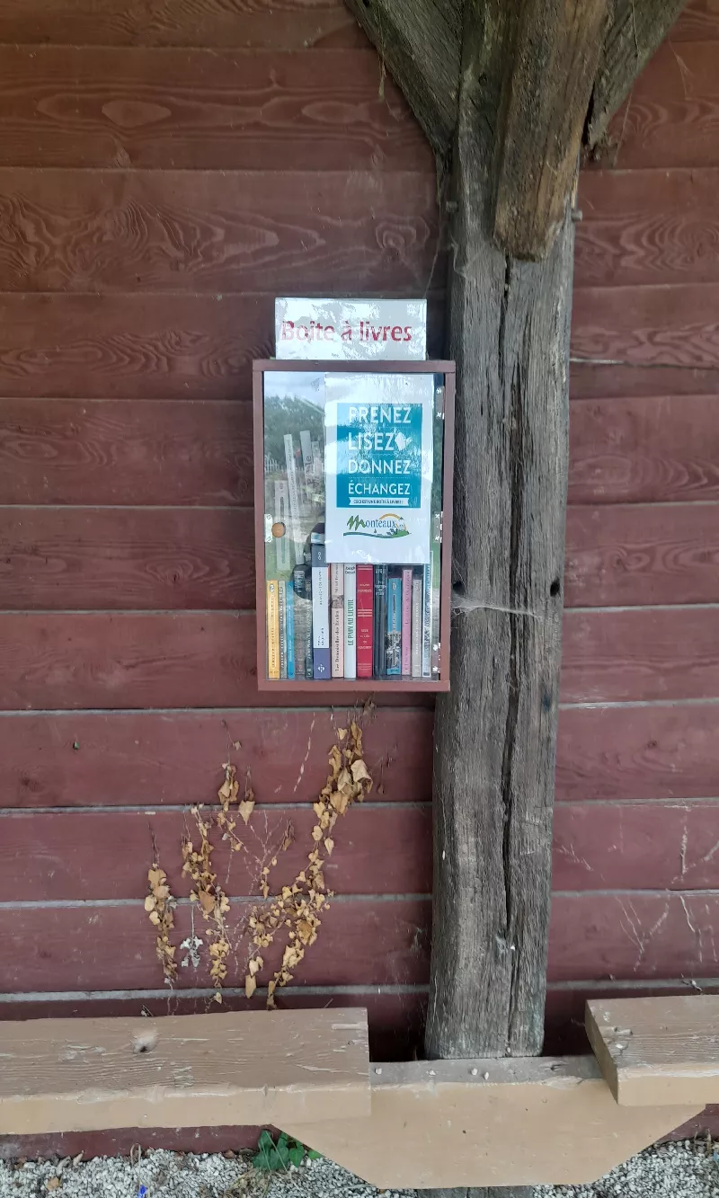 Délivrez - Boite à livres (Monteaux, France)