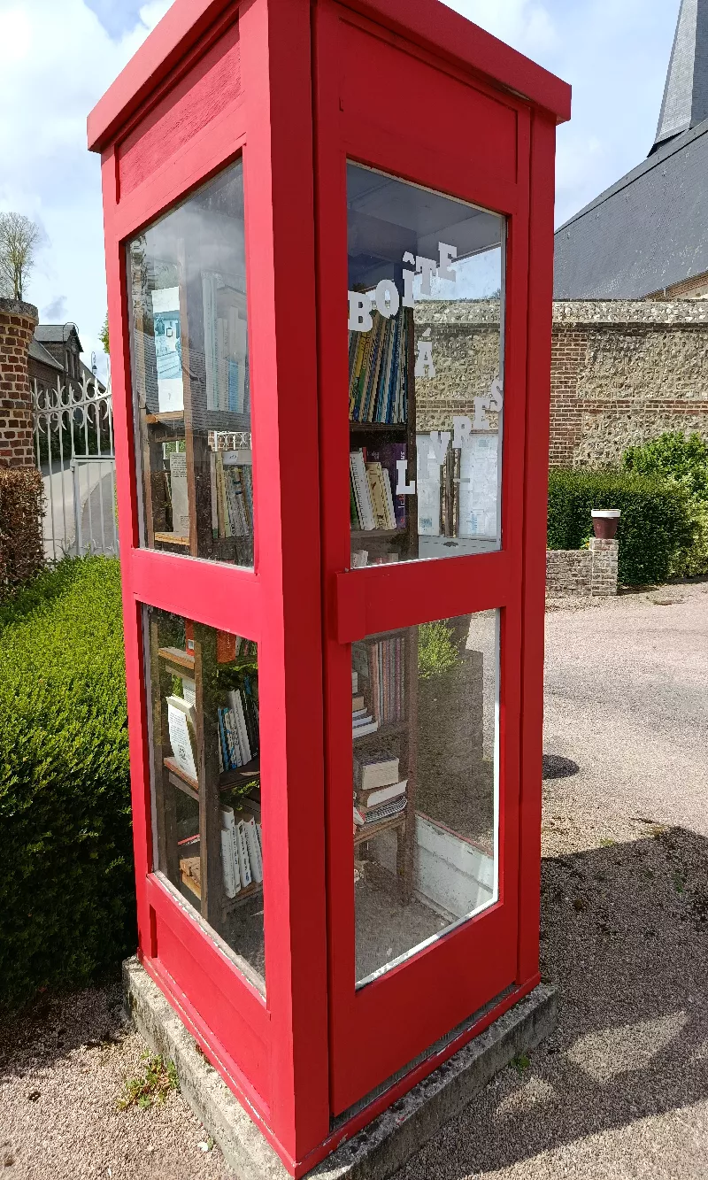Délivrez - Boite à livres (Saint-Vaast-Dieppedalle, France)