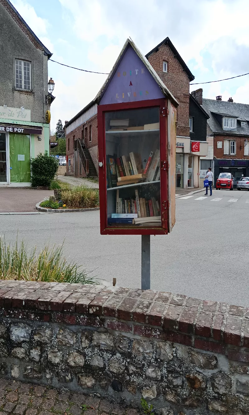 Délivrez - Boite à livres (Doudeville, France)