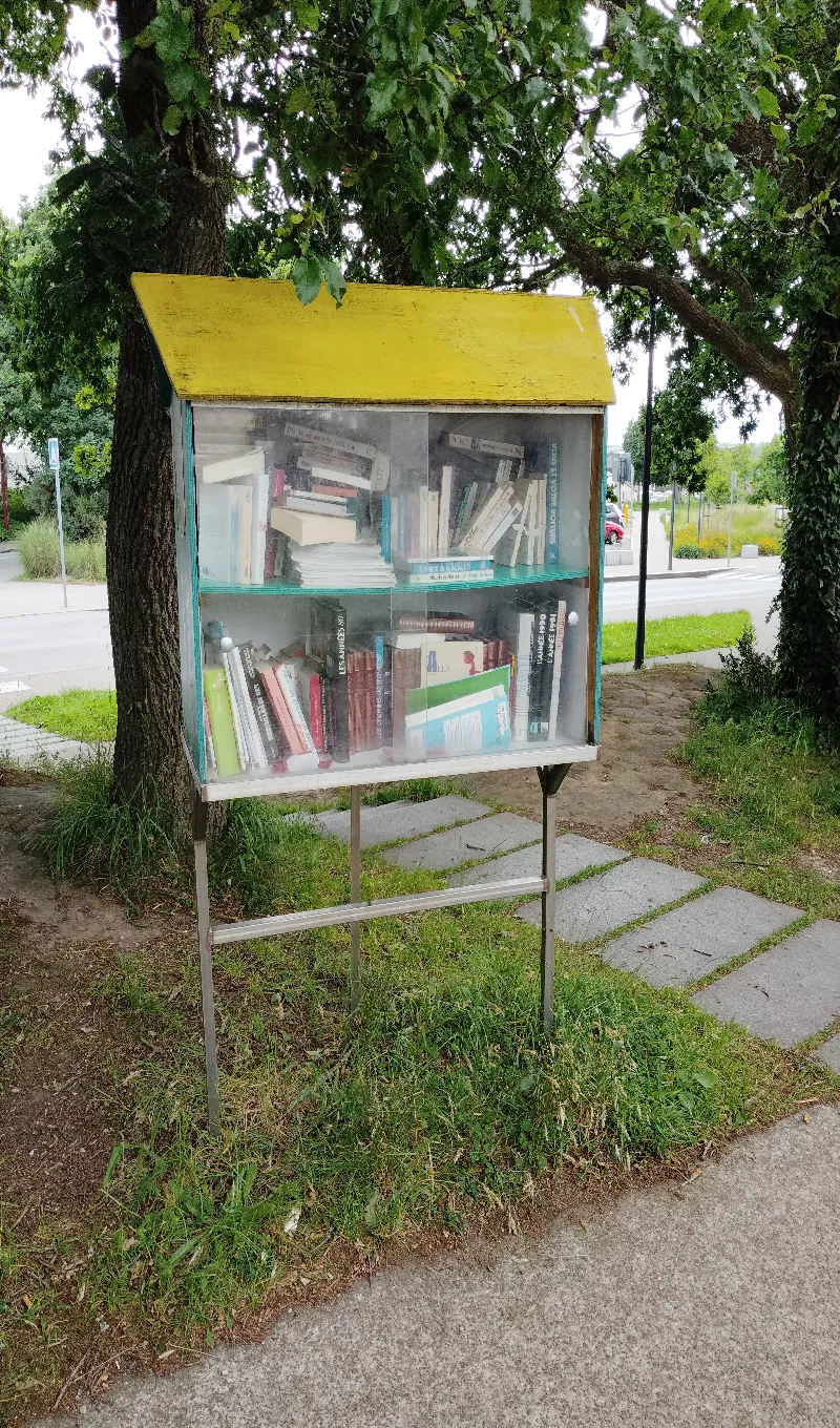 Delivrez - Free Library (Plouzané, France)