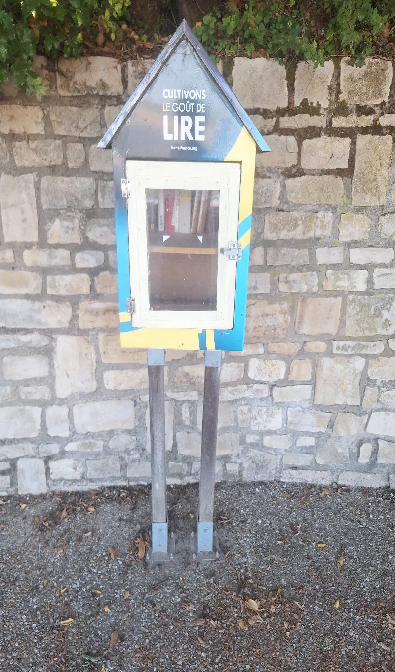 Délivrez - Boite à livres (Saint-Georges-de-Didonne, France)