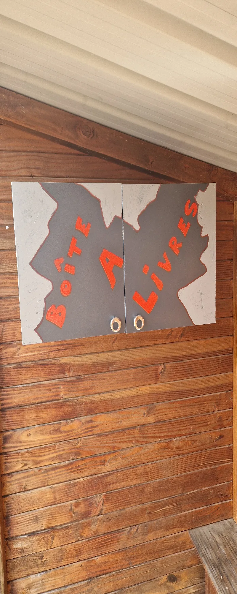 Délivrez - Boite à livres (Asnières-sous-Bois, France)