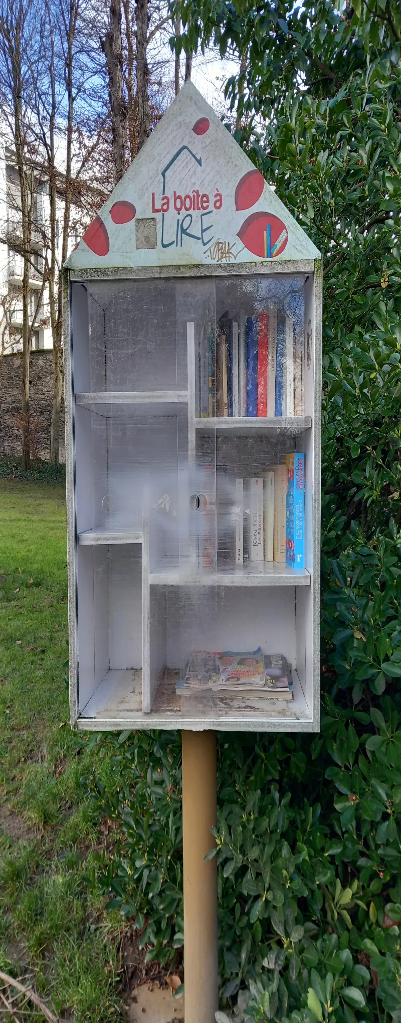 Délivrez - Boite à livres (Angers, France)