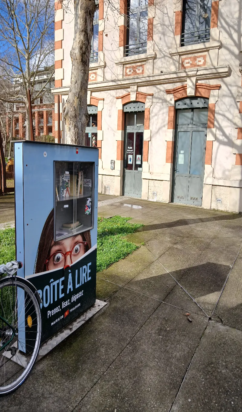 Délivrez - Boite à livres (Toulouse, France)
