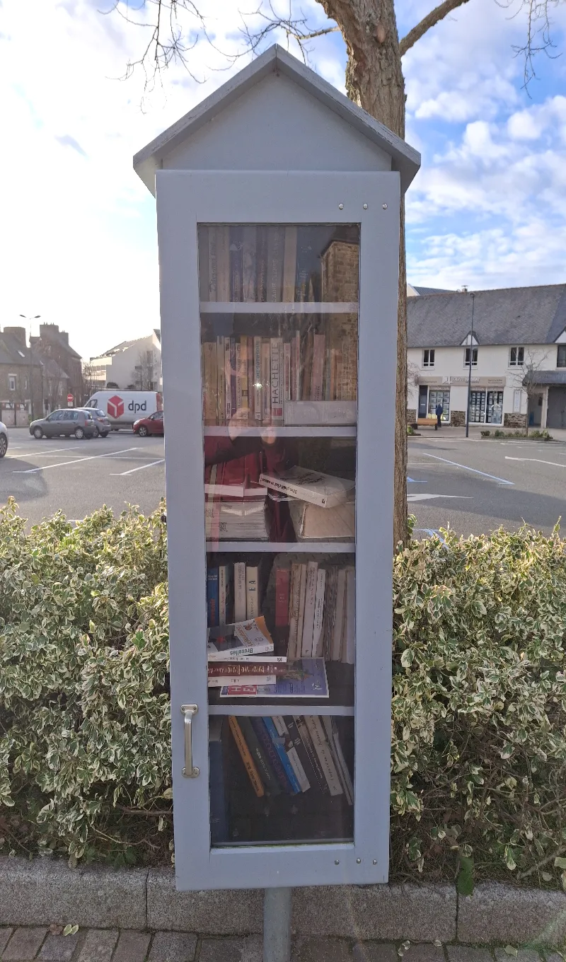 Délivrez - Boite à livres (Plérin, France)