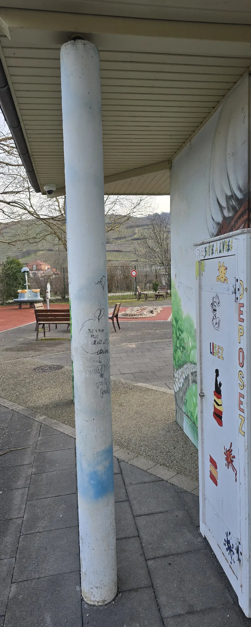 Délivrez - Boite à livres (Wintzenheim, France)