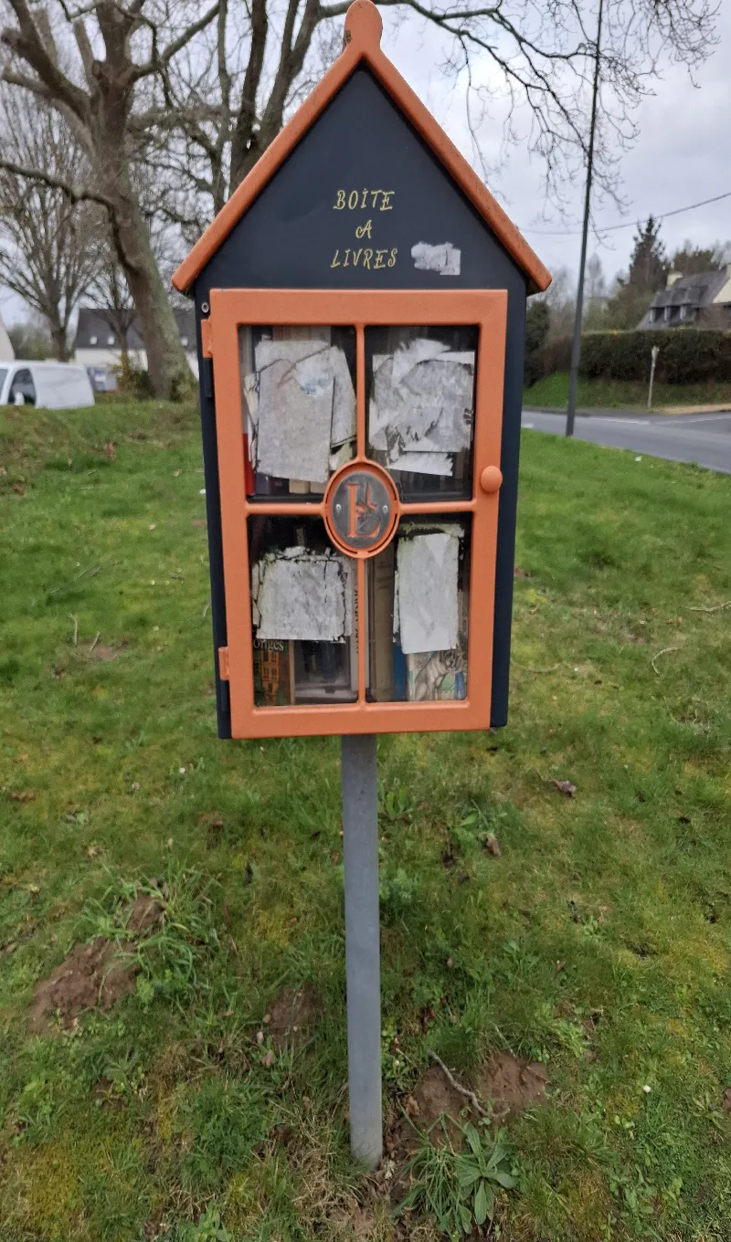 Délivrez - Boite à livres (Lannion, France)