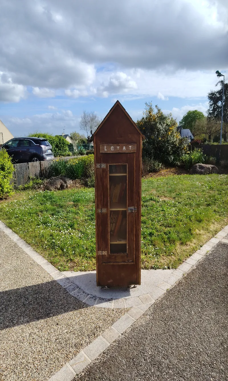 Délivrez - Boite à livres (Loyat, France)
