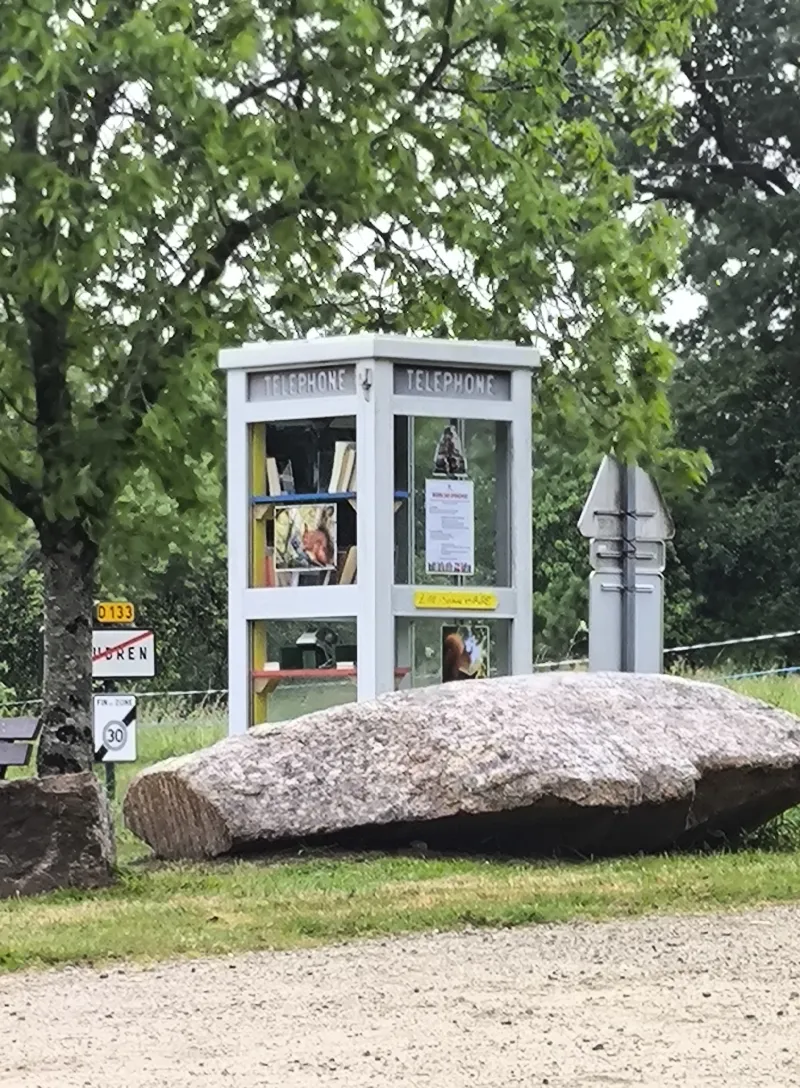 Délivrez - Boite à livres (Plaudren, France)