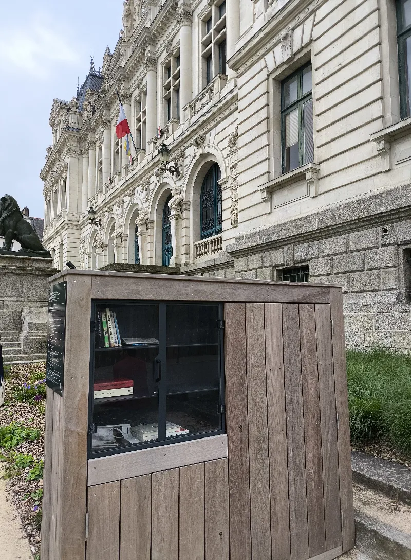 Délivrez - Boite à livres (-, -)
