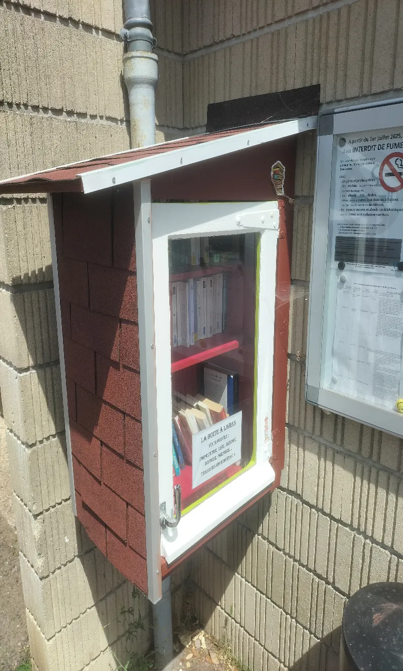 Délivrez - Boite à livres (Amfreville, France)