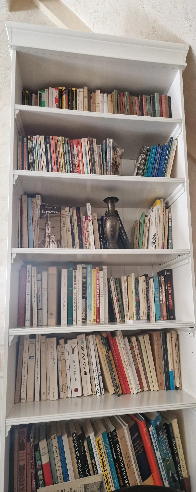 Delivrez - Free Library (Saint-Père, France)