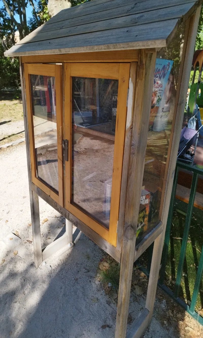 Délivrez - Boite à livres (Le Pradet, France)