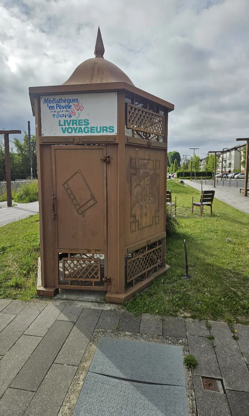 Délivrez - Boite à livres (Templeuve-en-Pévèle, France)