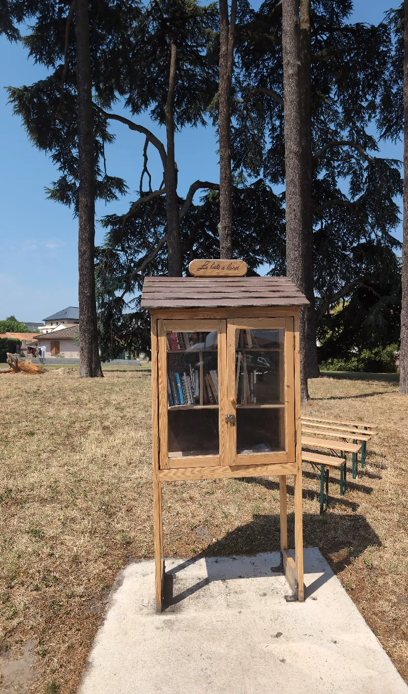 Délivrez - Boite à livres (Cenon, France)