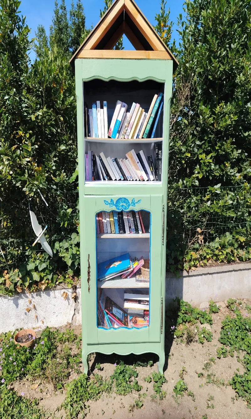 Délivrez - Boite à livres (Rezé, France)