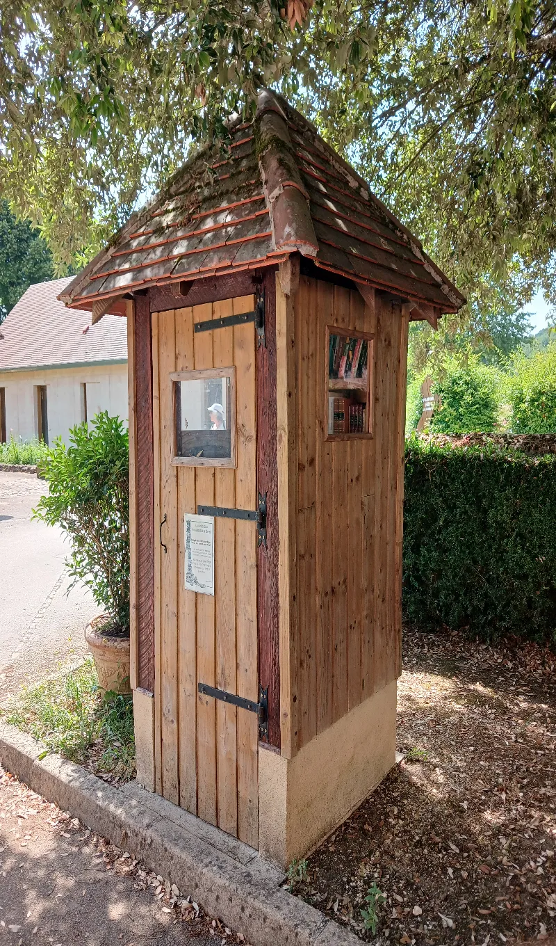 Délivrez - Boite à livres (Valojoulx, France)
