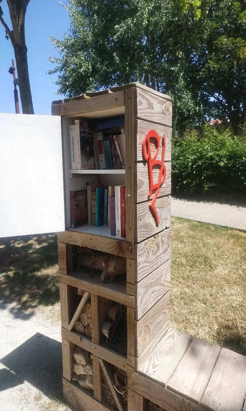 Délivrez - Boite à livres (Langrune-sur-Mer, France)