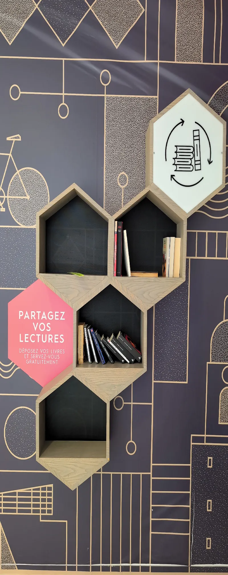 Délivrez - Boite à livres (Amiens, France)