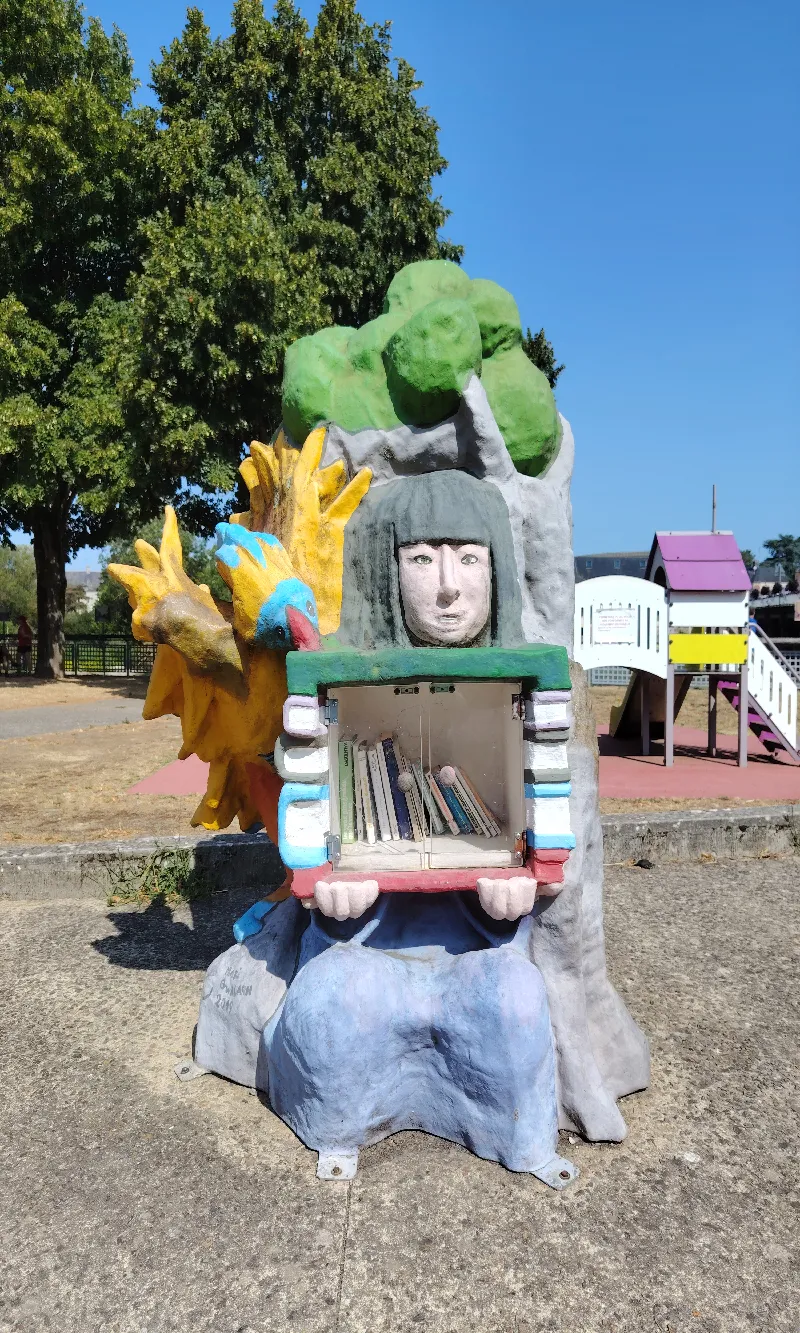 Délivrez - Boite à livres (Guipry-Messac, France)