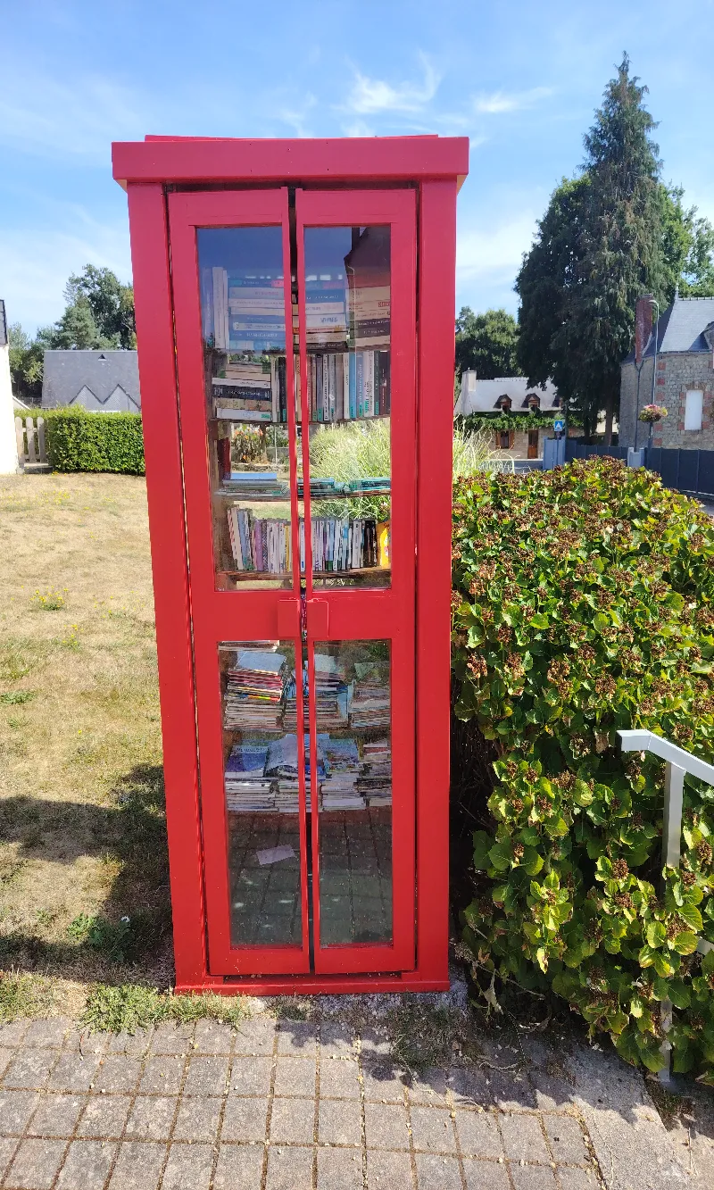 Délivrez - Boite à livres (Saint-Gonnery, France)