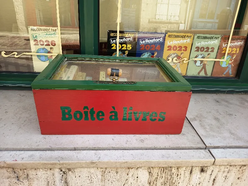 Délivrez - Boite à livres (Blois, France)