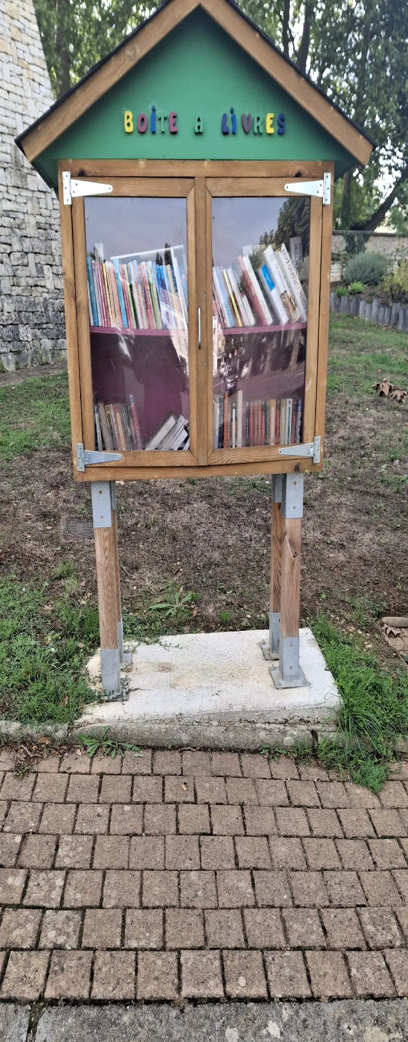Délivrez - Boite à livres (Vivonne, France)