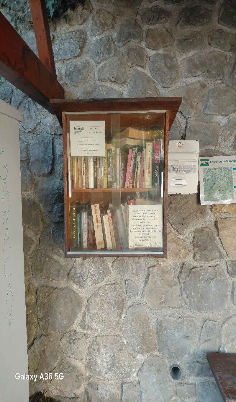 Delivrez - Free Library (Ganac, France)